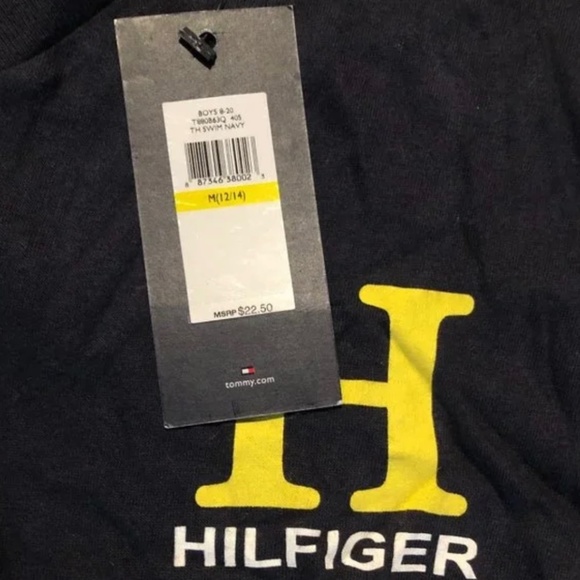 Brand new kids’ Tommy Hilfiger short sleeved T-Shirt - Picture 4 of 5
